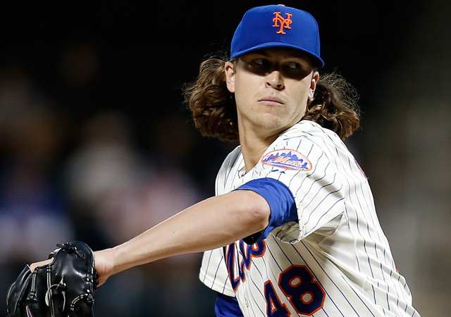 jacobdegrom_110414.jpg